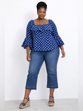 EUC INC Denim SZ 24W blue pull on flare leg jeans w/2 rear pockets/waist 45”-53”